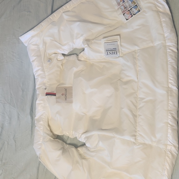 Moncler Kids Ivory Vest - Picture 13 of 16